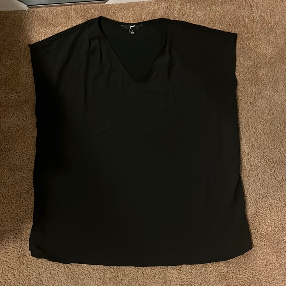 Nordstrom rack flowy and flattering blouse